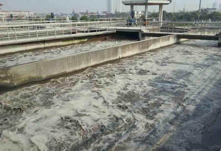 處理工業廢水加什么藥劑？（工業廢水處理技術）